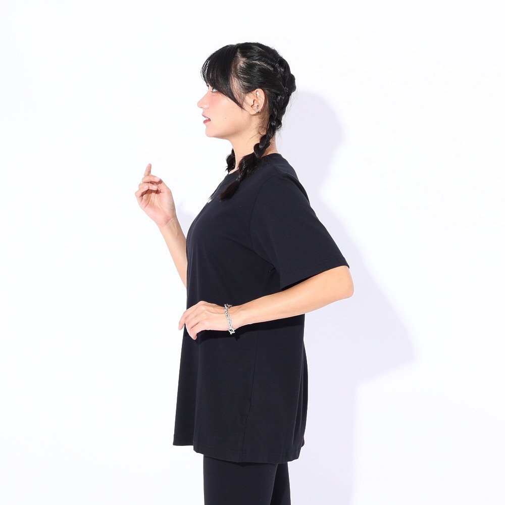ナイキ（NIKE）（レディース）Tシャツ 半袖 レディース NSW エッセンシャル フェニックス FD4150-010