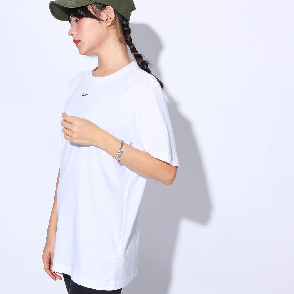ナイキ（NIKE）（レディース）半袖Tシャツ レディース NSW エッセンシャル フェニックス FD4150-100