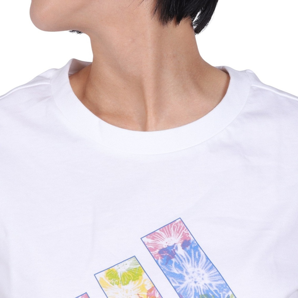 アディダス（adidas）（レディース）FLOWER 半袖Tシャツ KUE57-IM7829