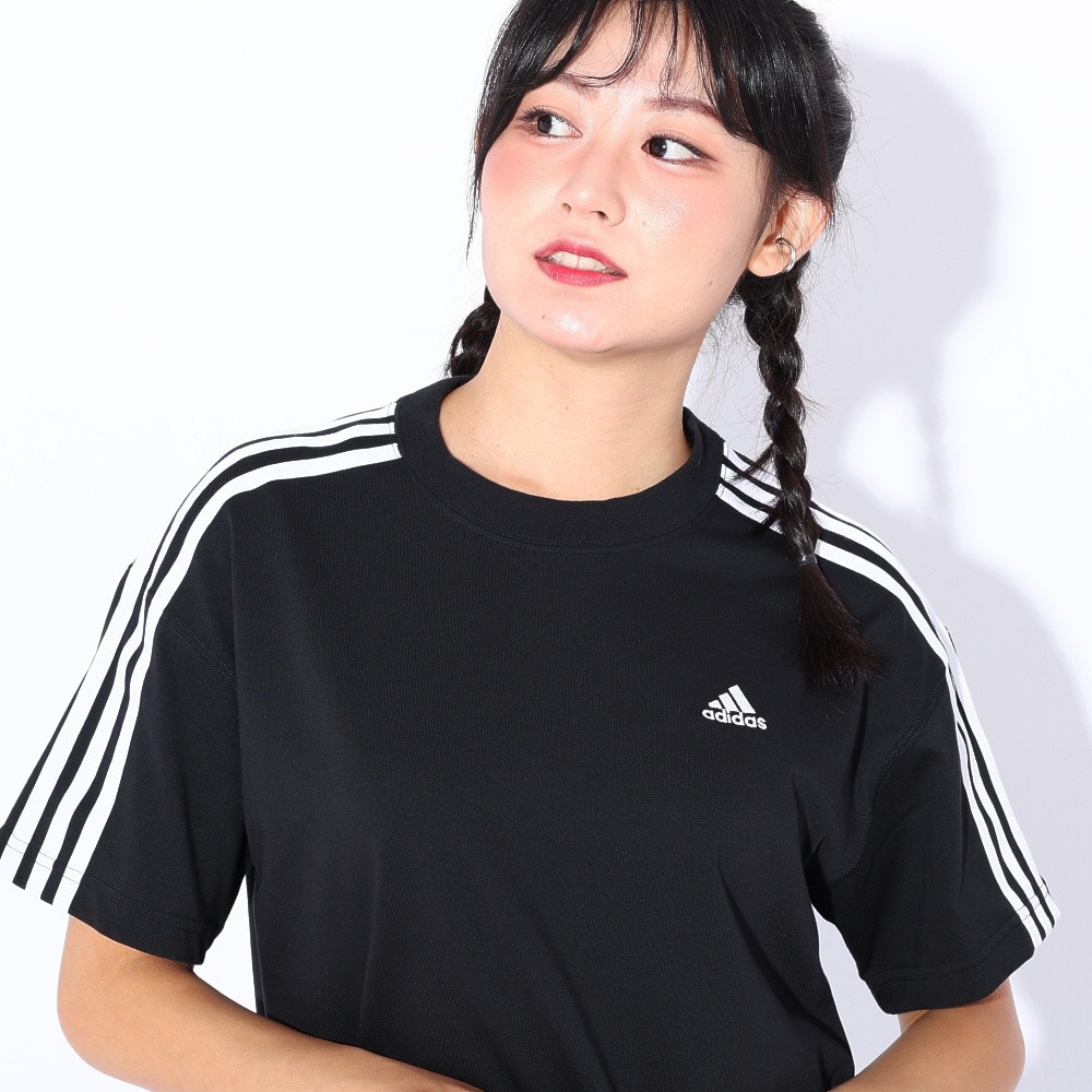 アディダス（adidas）（レディース）エッセンシャルズ プラス スリーストライプス 半袖Tシャツ KVF79-JF1394