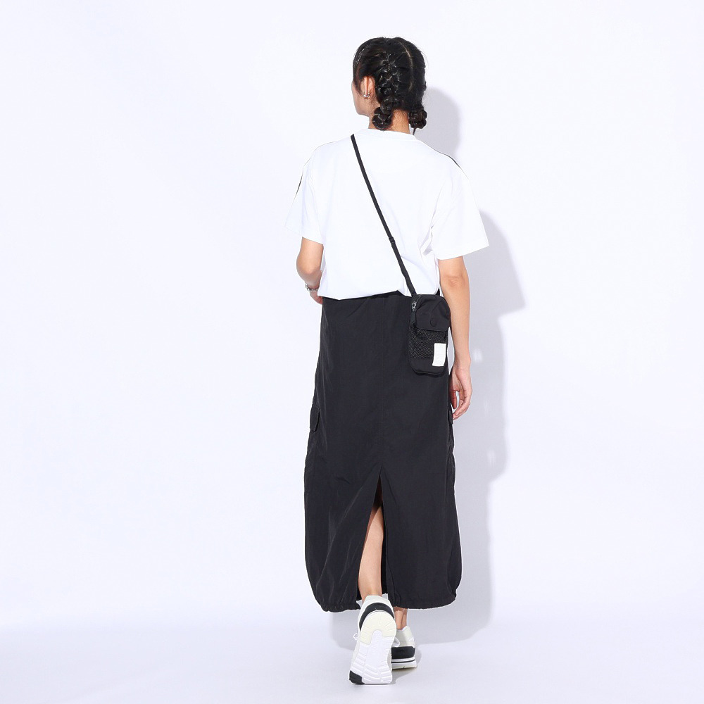 アディダス（adidas）（レディース）エッセンシャルズ プラス スリーストライプス 半袖Tシャツ KVF79-JF1396