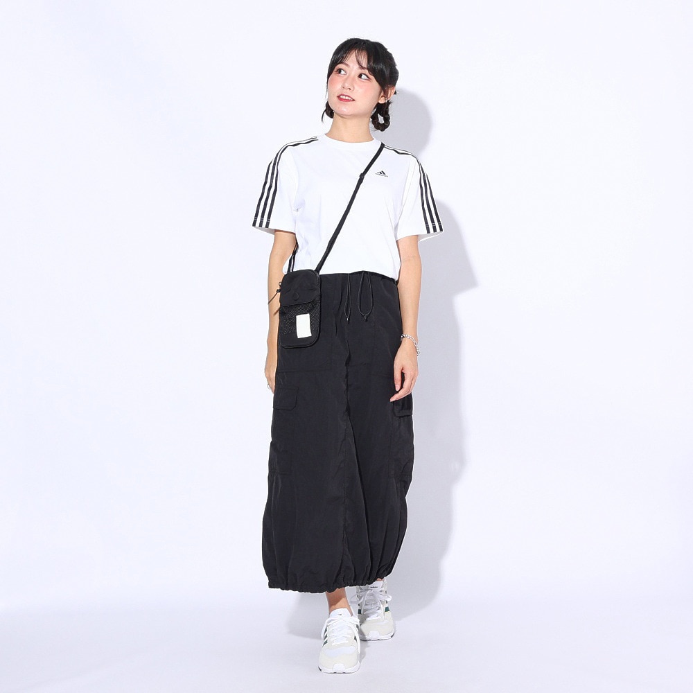 アディダス（adidas）（レディース）エッセンシャルズ プラス スリーストライプス 半袖Tシャツ KVF79-JF1396