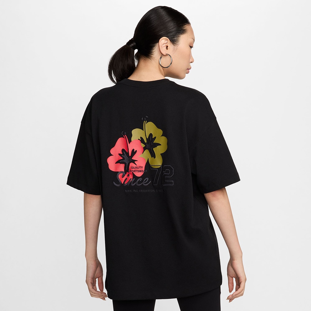 ナイキ（NIKE）（レディース）スポーツウェア オーバーサイズド 半袖Tシャツ HF4613-010