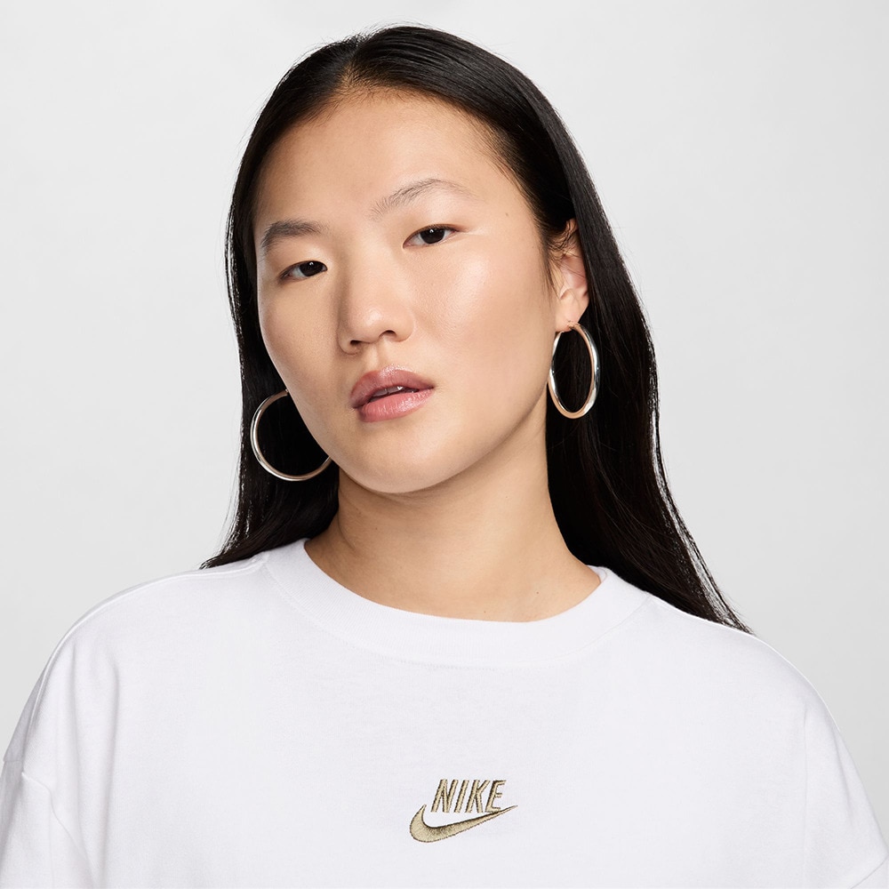 ナイキ（NIKE）（レディース）スポーツウェア オーバーサイズド 半袖Tシャツ HF4613-100