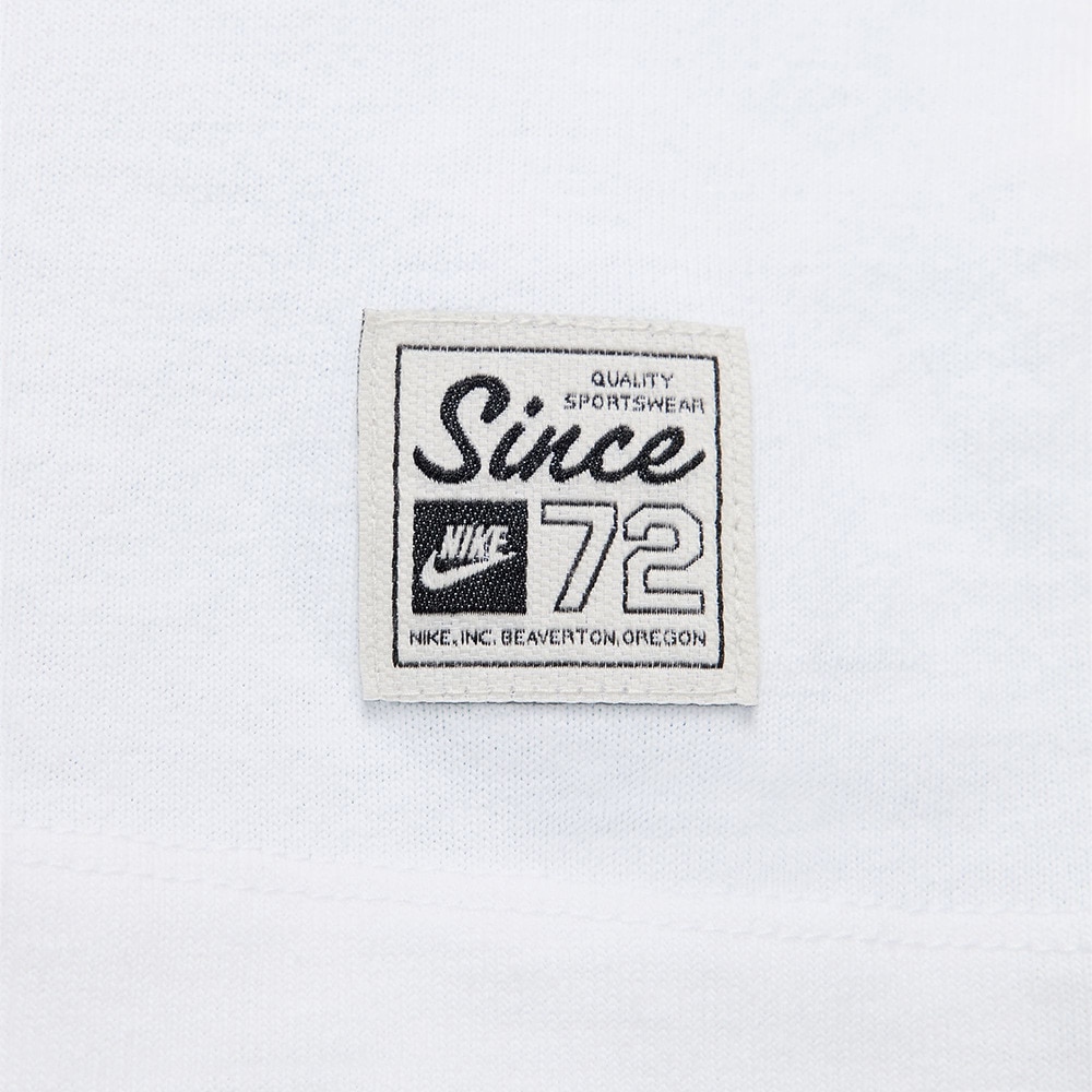 ナイキ（NIKE）（レディース）スポーツウェア オーバーサイズド 半袖Tシャツ HF4613-100