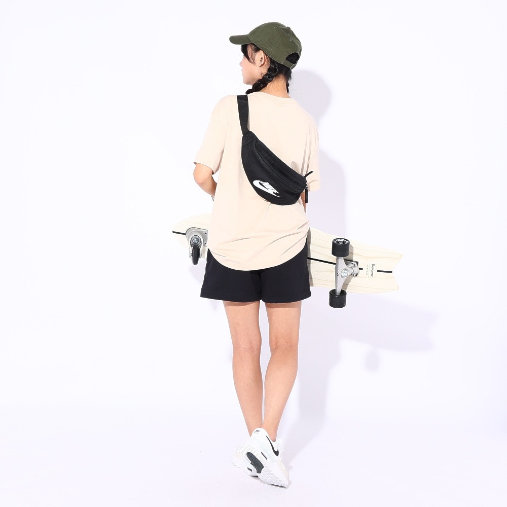 ナイキ（NIKE）（レディース）NSW BF JINDO 半袖Tシャツ DZ1547-126