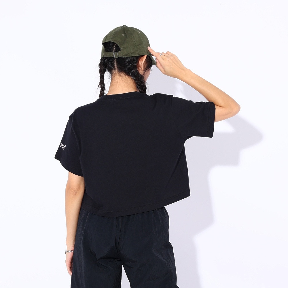 ナイキ（NIKE）（レディース）NSW OC VARZITY ショートスリーブ クロップドTシャツ FZ2856-010