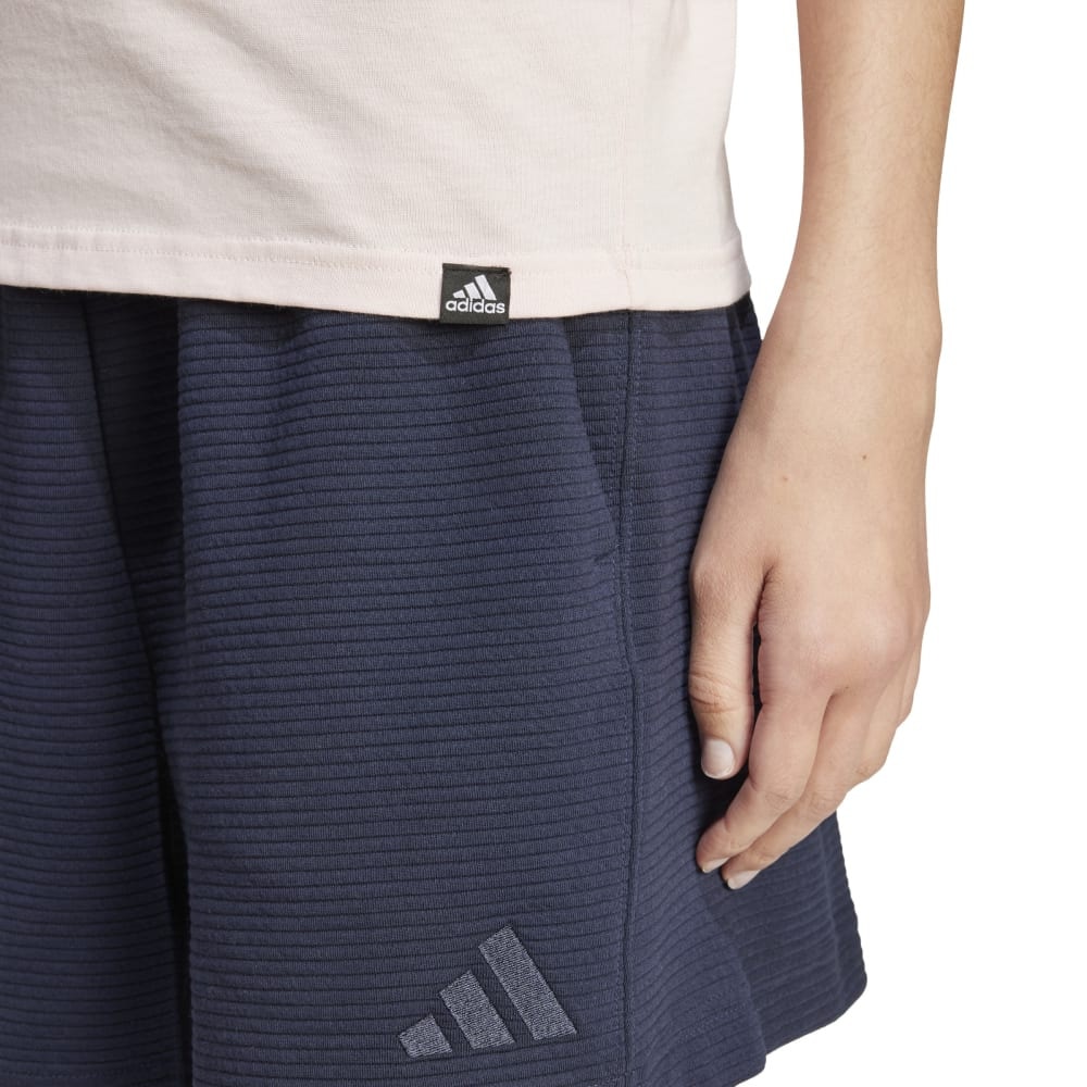 アディダス（adidas）（レディース）ソフトサイド ミニグラフィック 半袖Tシャツ JTM63-IZ1160