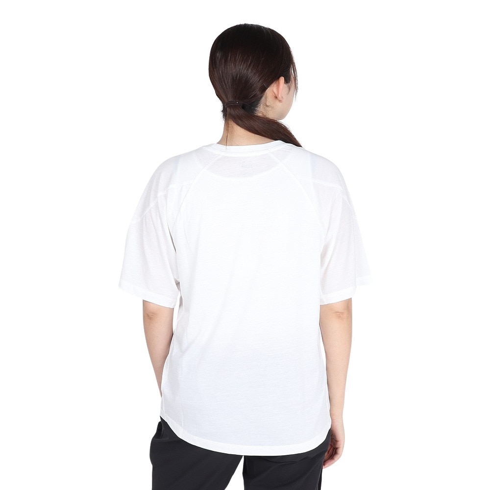 プーマ（PUMA）（レディース）エヴォストライプ 半袖 Tシャツ 681197 02 WHT