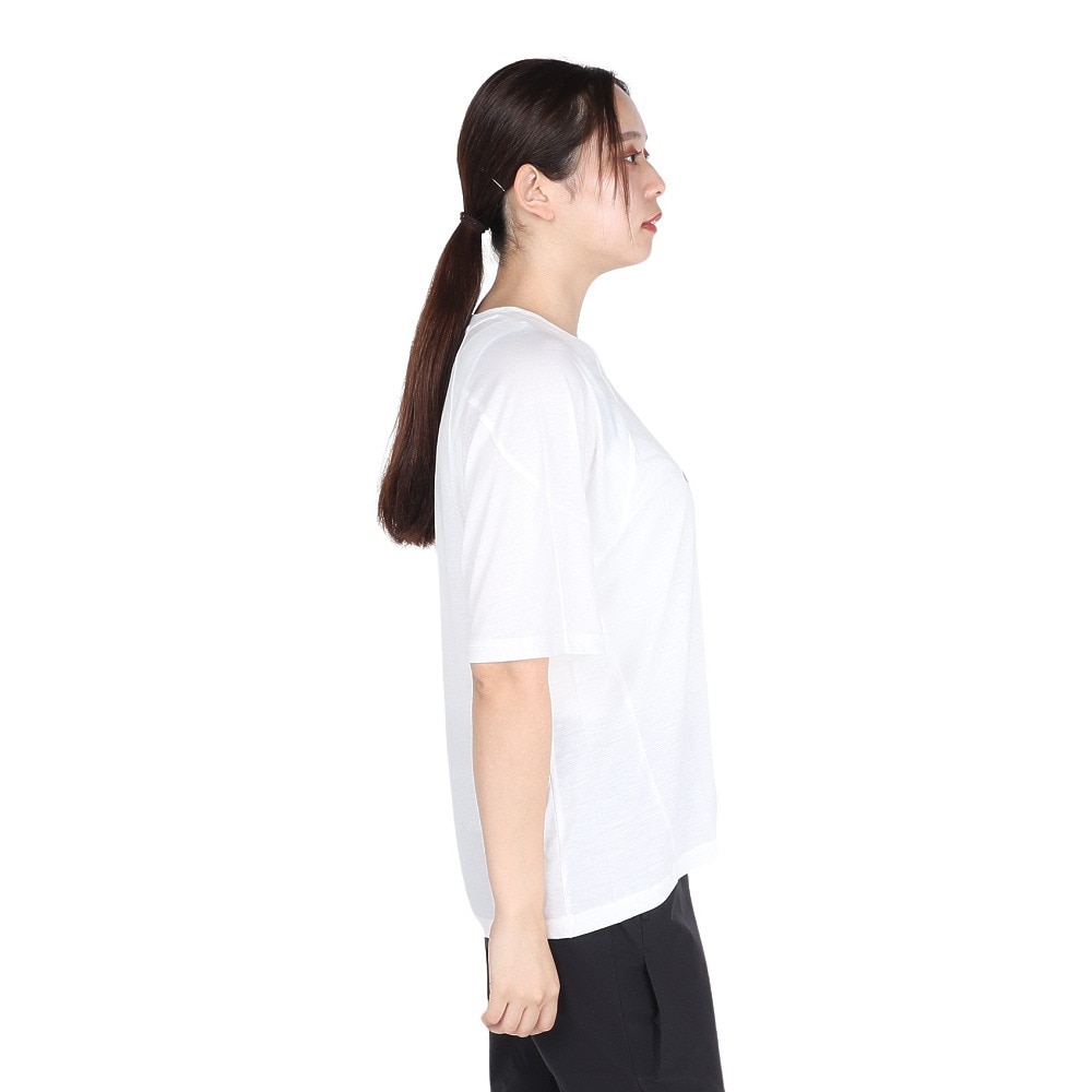 プーマ（PUMA）（レディース）エヴォストライプ 半袖 Tシャツ 681197 02 WHT