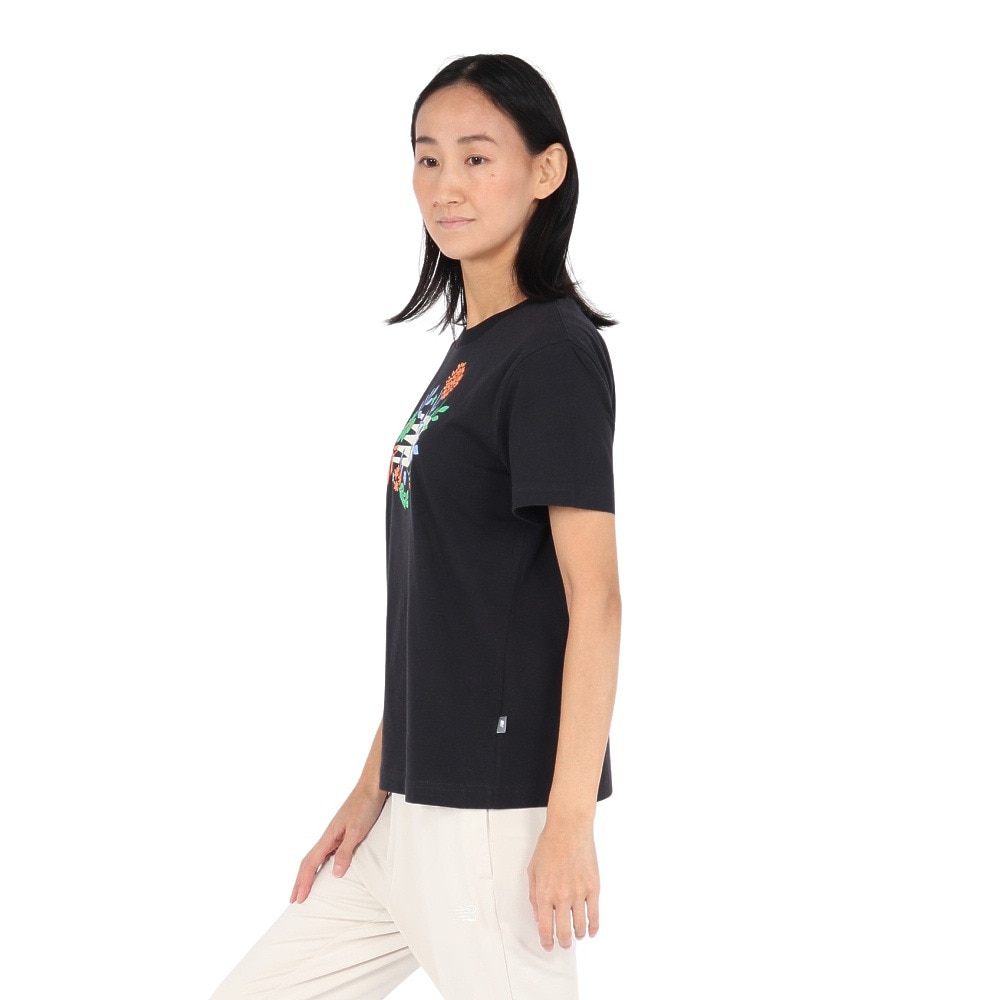 ニューバランス（new balance）（レディース）フラワーグラフィックTシャツ WT51931BK