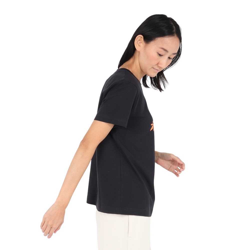 ニューバランス（new balance）（レディース）フラワーグラフィックTシャツ WT51931BK
