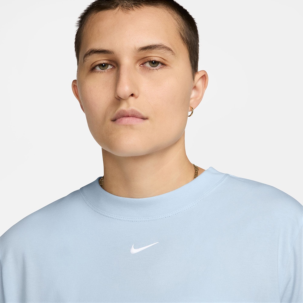 ナイキ（NIKE）（レディース）スポーツウェア 半袖 Tシャツ FD4150-423
