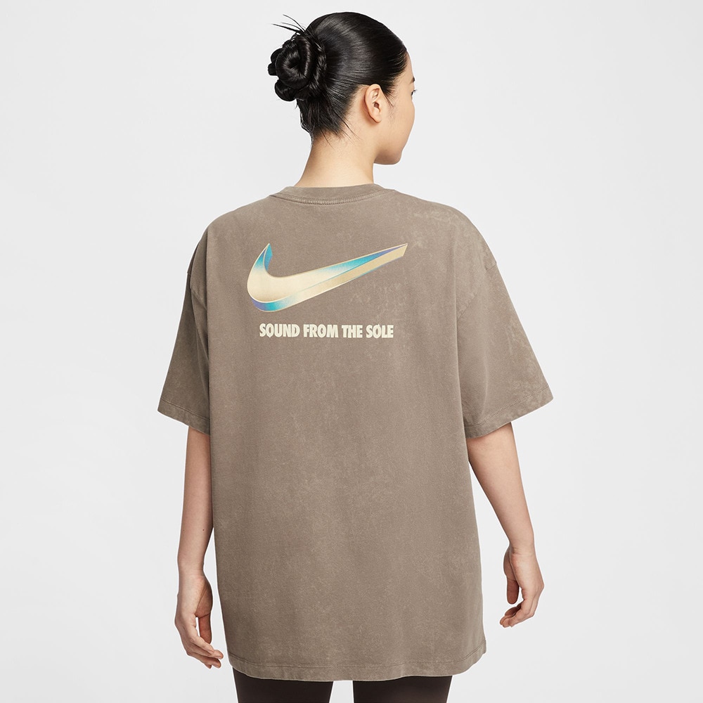 ナイキ（NIKE）（レディース）NSW OS FVL オーバーサイズド 半袖Tシャツ HF9692-214