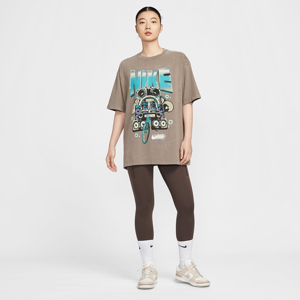 ナイキ（NIKE）（レディース）NSW OS FVL オーバーサイズド 半袖Tシャツ HF9692-214