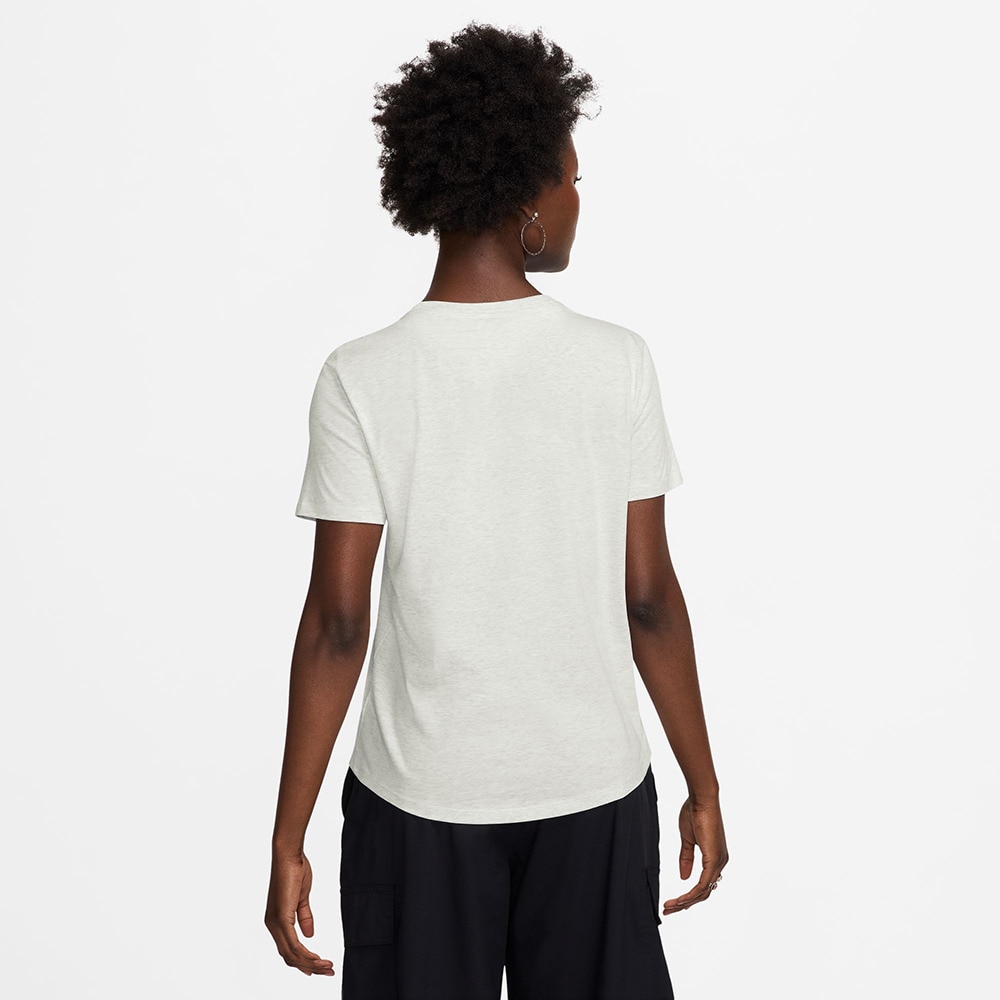 ナイキ（NIKE）（レディース）スポーツウェア クラブ 半袖 Tシャツ HF9699-051