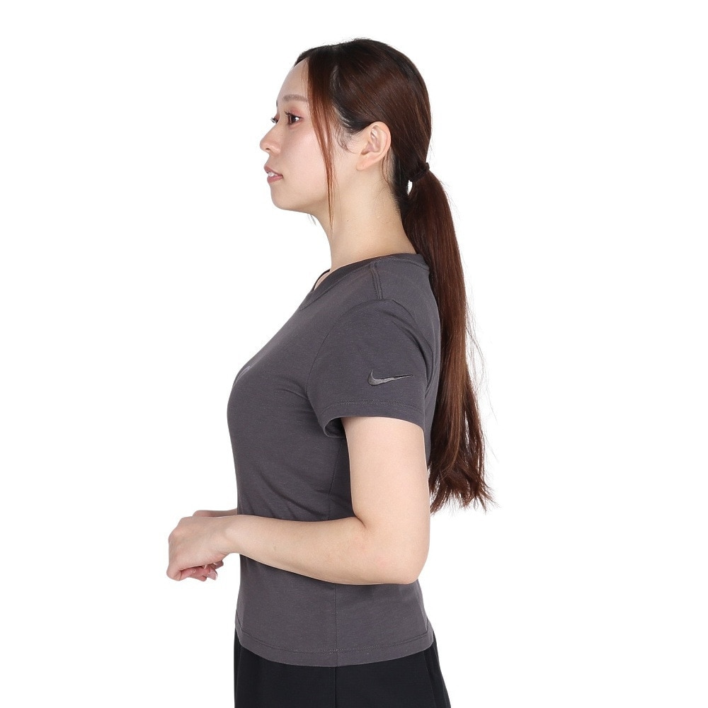 ナイキ（NIKE）（レディース）スポーツウェア チル ニット MD クロップ 半袖 Tシャツ IB7567-254