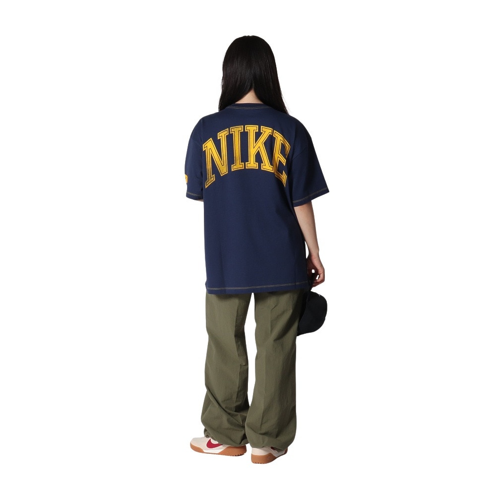 ナイキ（NIKE）（レディース）NSW ストリート オーバーサイズ 半袖Tシャツ HV4973-410