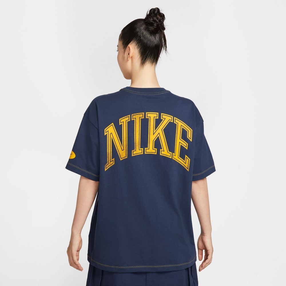ナイキ（NIKE）（レディース）NSW ストリート オーバーサイズ 半袖Tシャツ HV4973-410