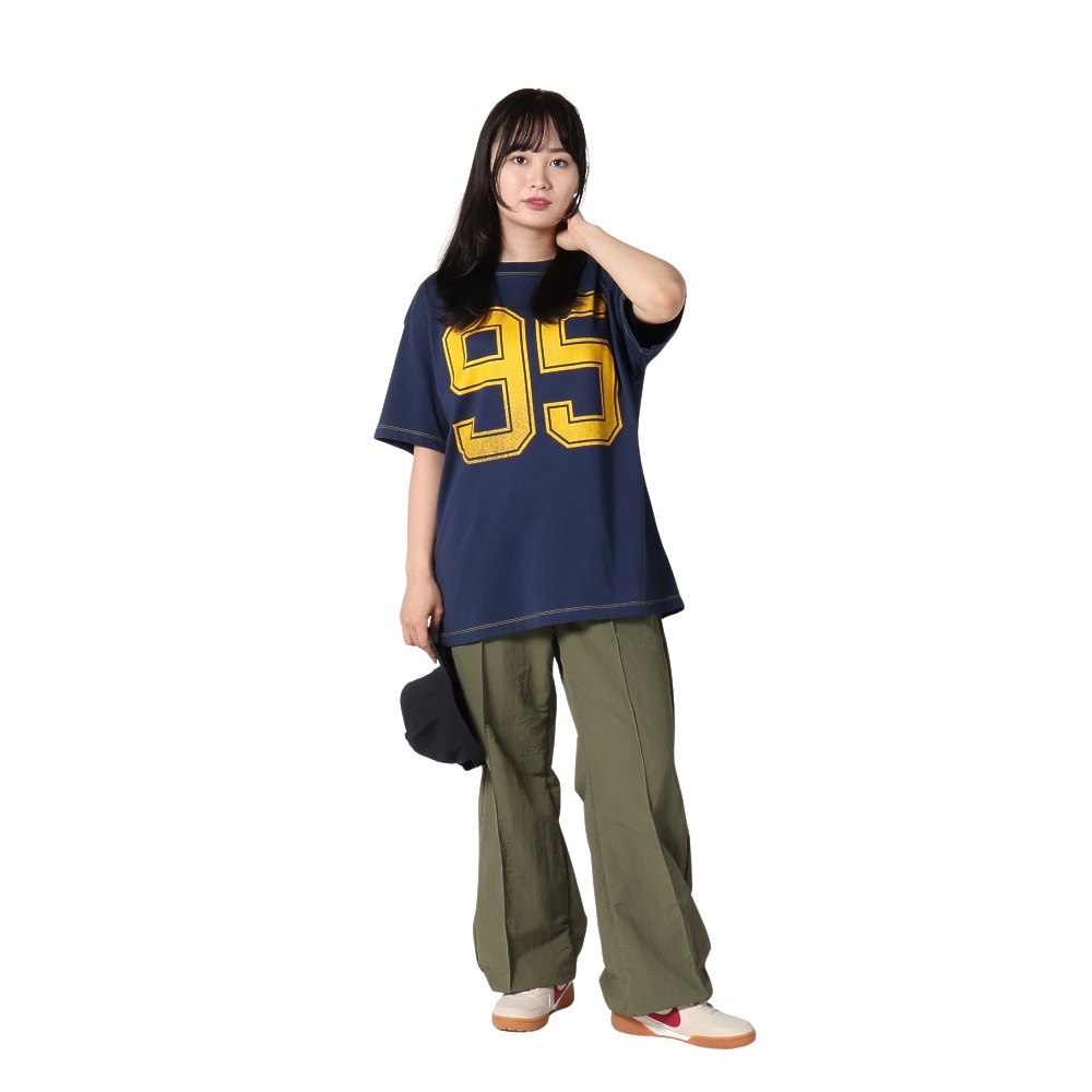 ナイキ（NIKE）（レディース）NSW ストリート オーバーサイズ 半袖Tシャツ HV4973-410
