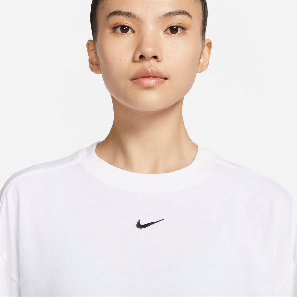 ナイキ（NIKE）（レディース）Tシャツ 半袖 レディース