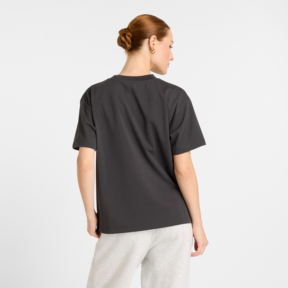 ニューバランス（new balance）（レディース）オーバーサイズＴシャツ AWT51134BLK