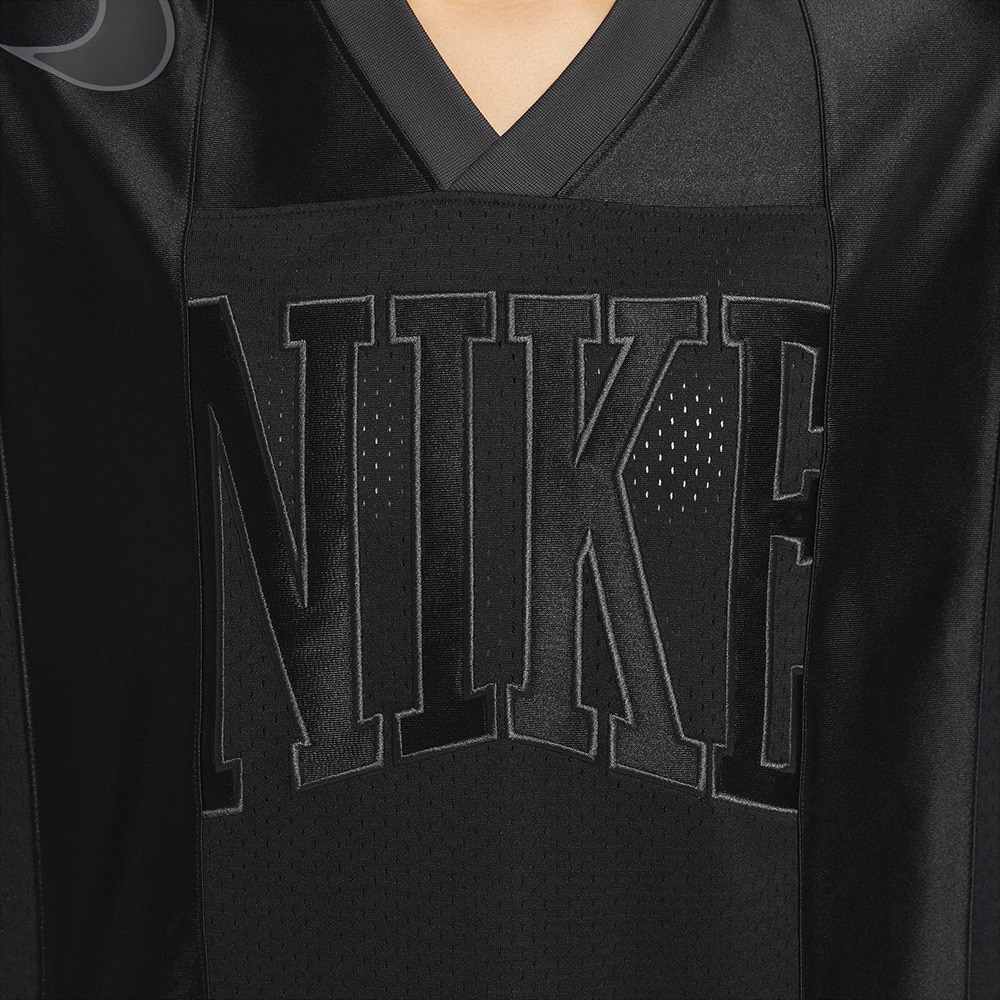 ナイキ（NIKE）（レディース）スポーツウェア ストリート オーバーサイズド ショートスリーブ グラフィック ジャージー HJ0281-010