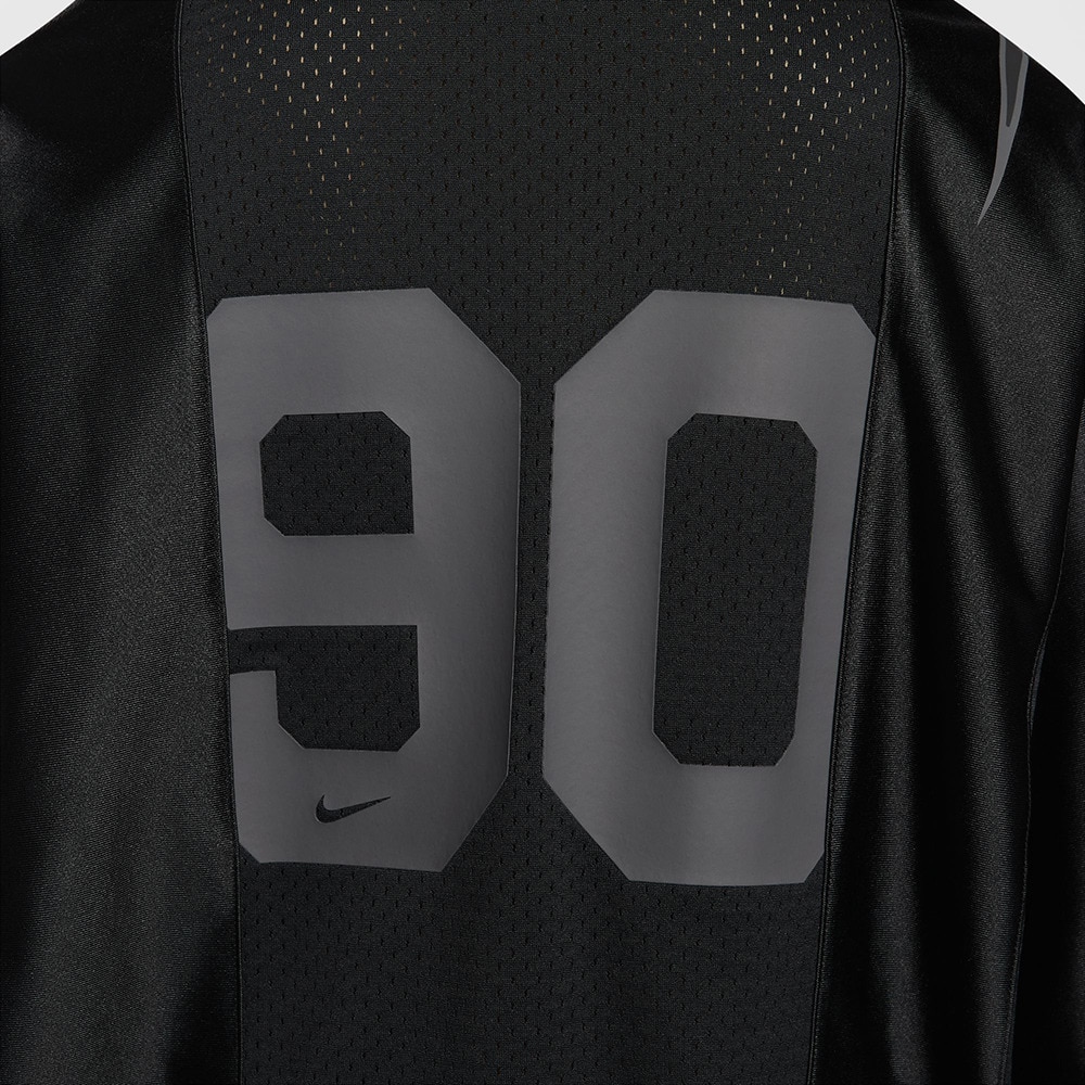 ナイキ（NIKE）（レディース）スポーツウェア ストリート オーバーサイズド ショートスリーブ グラフィック ジャージー HJ0281-010