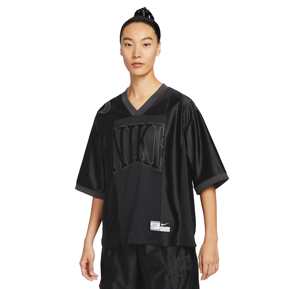 ナイキ（NIKE）（レディース）スポーツウェア ストリート オーバーサイズド ショートスリーブ グラフィック ジャージー HJ0281-010