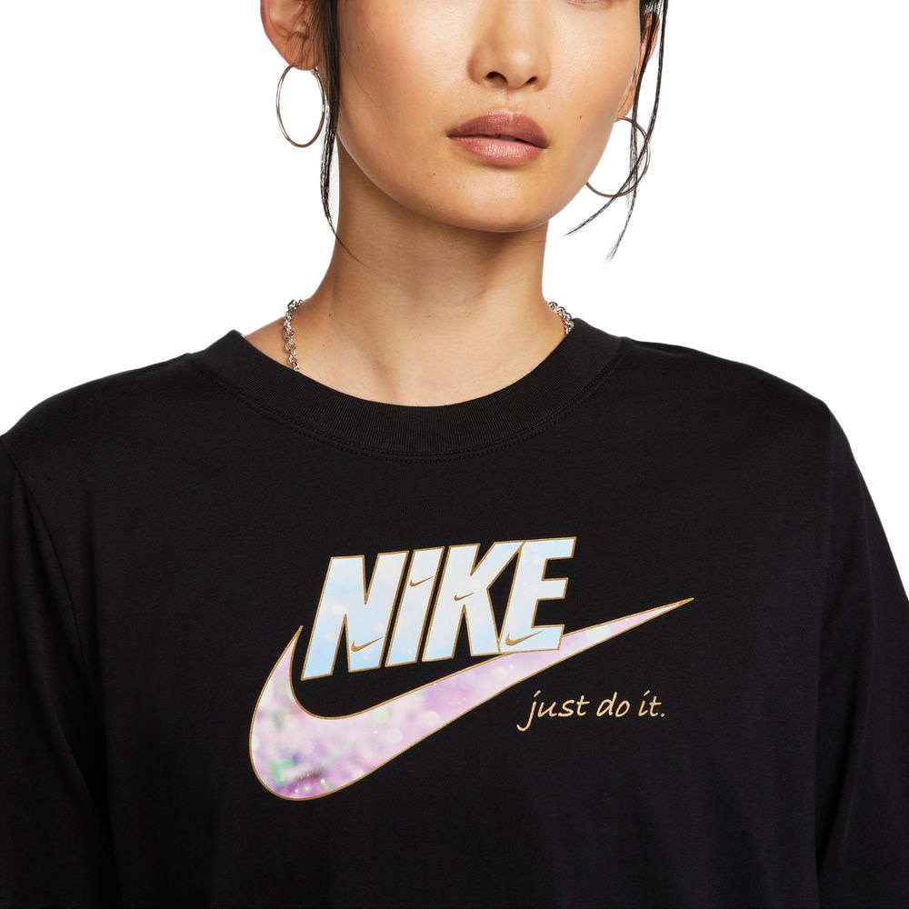 ナイキ（NIKE）（レディース）長袖Tシャツ NSW OC 1 ボクシー DV9946-010