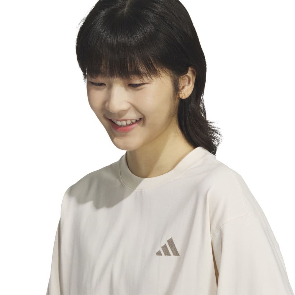 アディダス（adidas）（レディース）エッセンシャルズ プラス スモールロゴ 長袖Tシャツ JUP49-JW4518