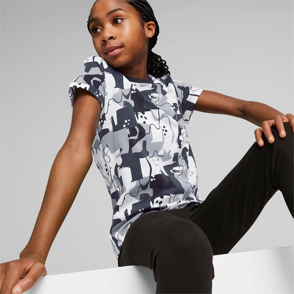 プーマ（PUMA）（キッズ）ガールズ ESS+ ストリートアート AOP 半袖 Tシャツ 675790 01 BLK