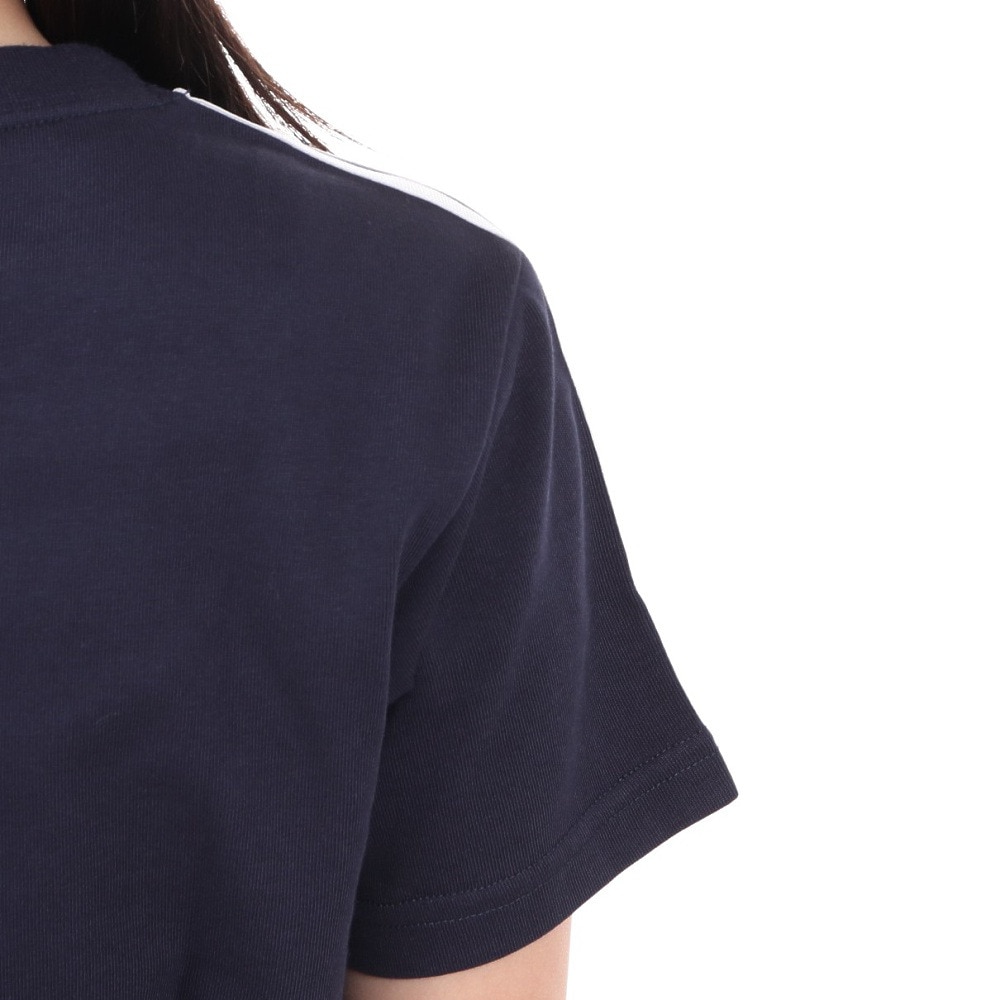 アディダス（adidas）（キッズ）キッズ エッセンシャルズ プラス レギュラーフィット スリーストライプス 半袖Tシャツ KWF30-JE1697