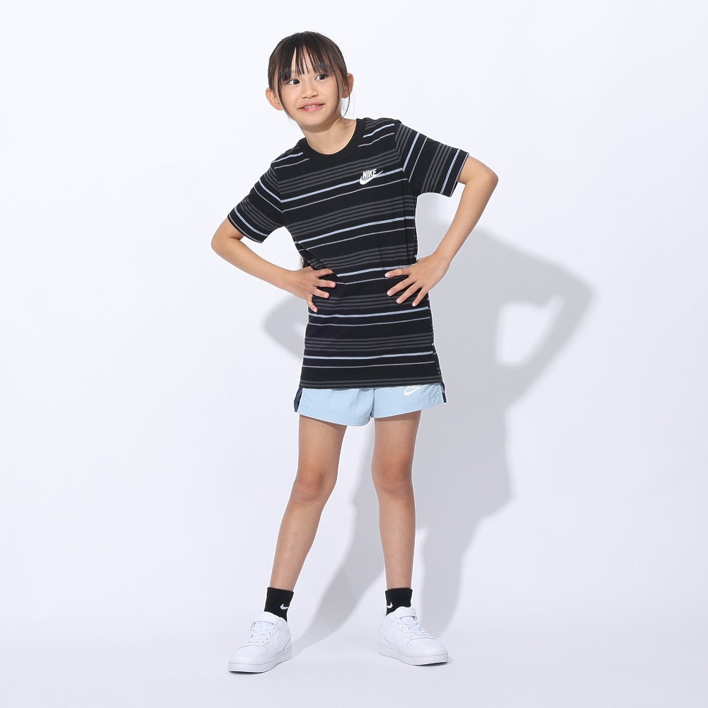 ナイキ（NIKE）（キッズ）ユース NSW クラブ ストライプ 半袖Tシャツ FJ6348-011