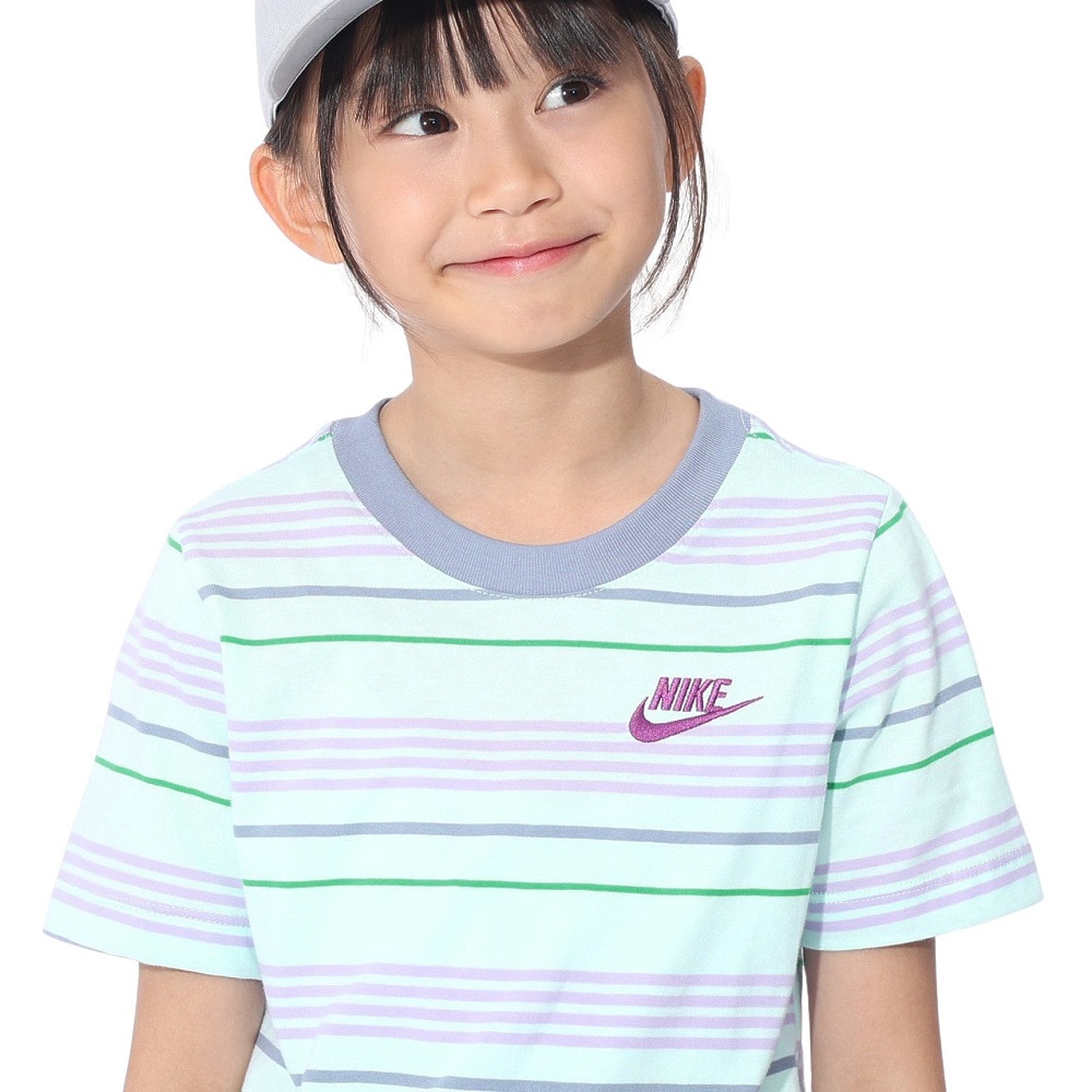 ナイキ（NIKE）（キッズ）ユース NSW クラブ ストライプ 半袖Tシャツ FJ6348-474