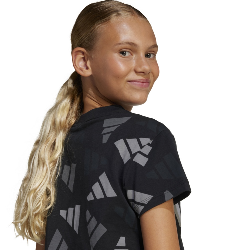 アディダス（adidas）（キッズ）ジュニア シーズナル エッセンシャルズ ロゴ セレブレーション クロップTシャツ KTD35-JI6200