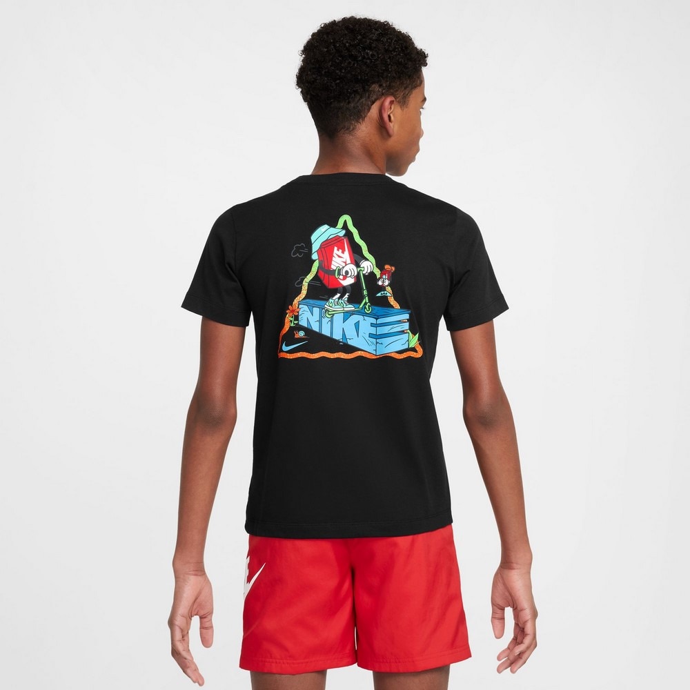 ナイキ（NIKE）（キッズ）ジュニア スポーツウェア 半袖Tシャツ BOXY SCOOTER HQ3239-010