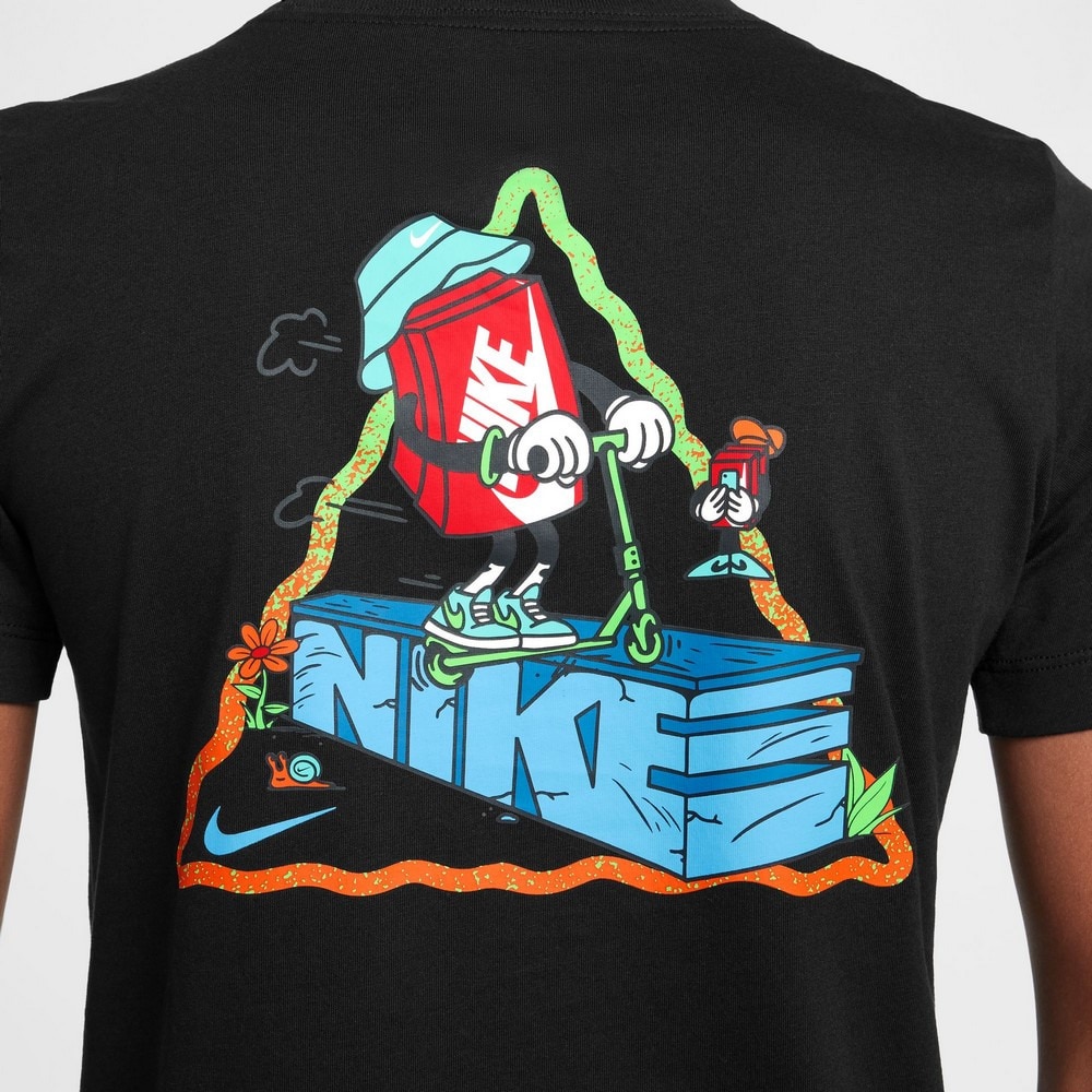 ナイキ（NIKE）（キッズ）ジュニア スポーツウェア 半袖Tシャツ BOXY SCOOTER HQ3239-010