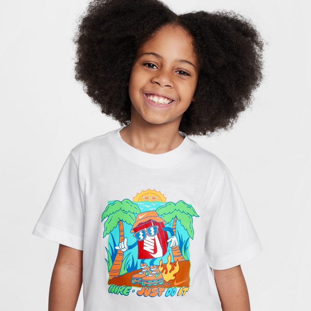 ナイキ（NIKE）（キッズ）ジュニア スポーツウェア 半袖Tシャツ BOXY 3 HQ3240-100