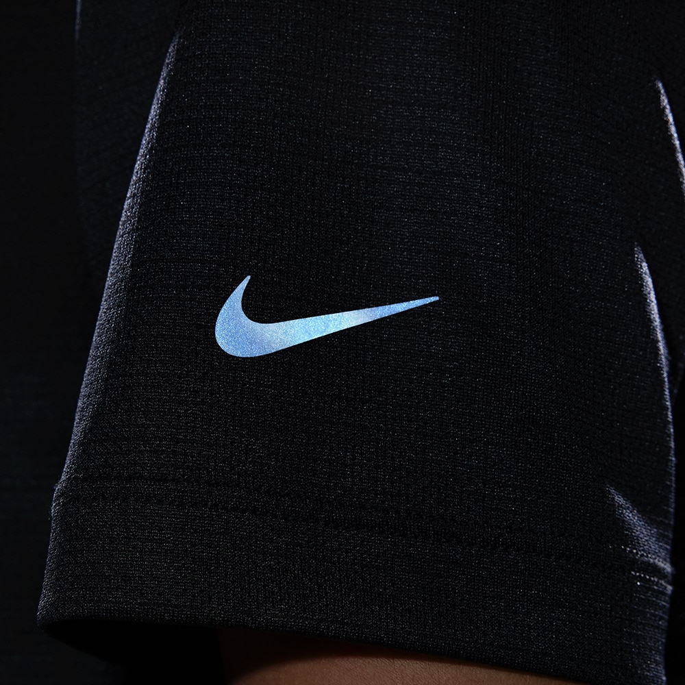 ナイキ（NIKE）（キッズ）ジュニア ドライフィット マルチ テック 半袖Tシャツ HJ0631-010