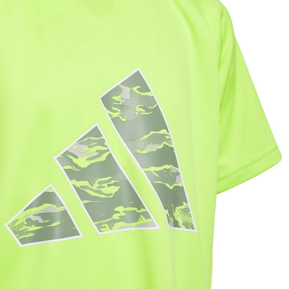 アディダス（adidas）（キッズ）キッズ エッセンシャルズ 3バー カモ柄 半袖Tシャツ KCE63-JM4546