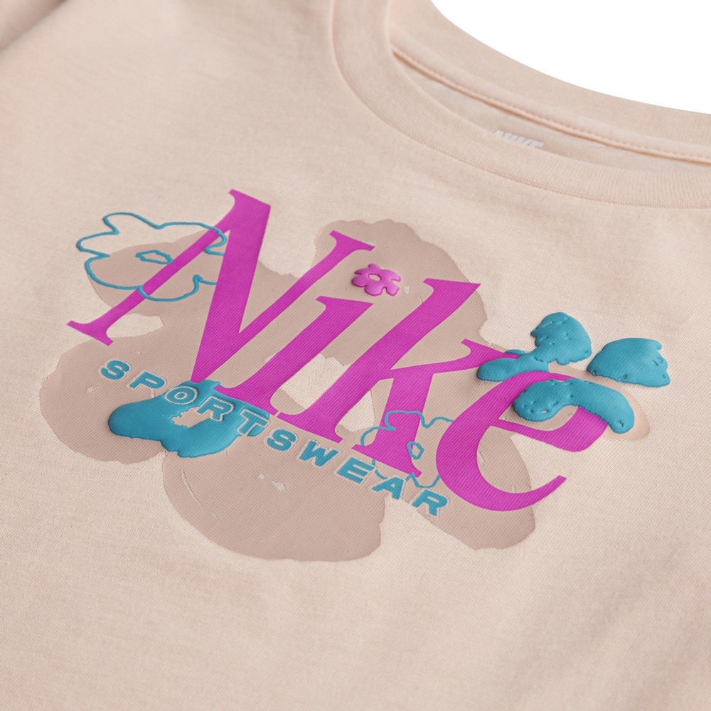 ナイキ（NIKE）（キッズ）ガールズ WILD SCOOTER 半袖Tシャツ スカート 上下セット 26M926-AFN