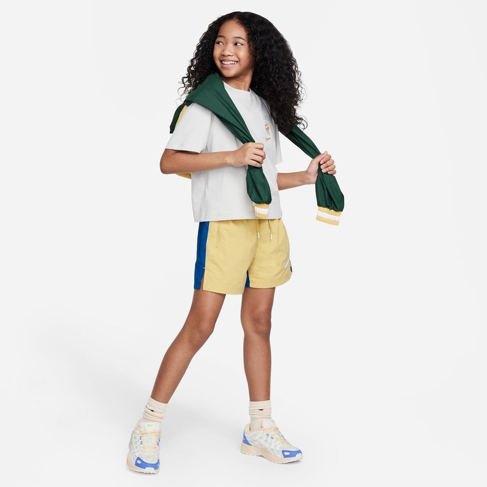 ナイキ（NIKE）（キッズ）ジュニア ボックス型半袖Tシャツ FV5495-072