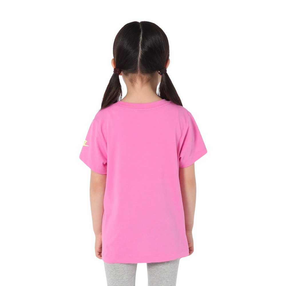 ナイキ（NIKE）（キッズ）ジュニア FLOWRAL グラフィック Tシャツ 36M613-AFN