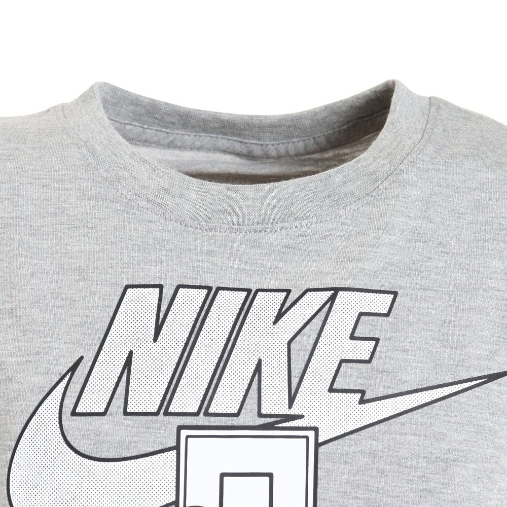 ナイキ（NIKE）（キッズ）半袖Tシャツ キッズ ICONS OF PLAY 86K607-042 ※要サイズ確認
