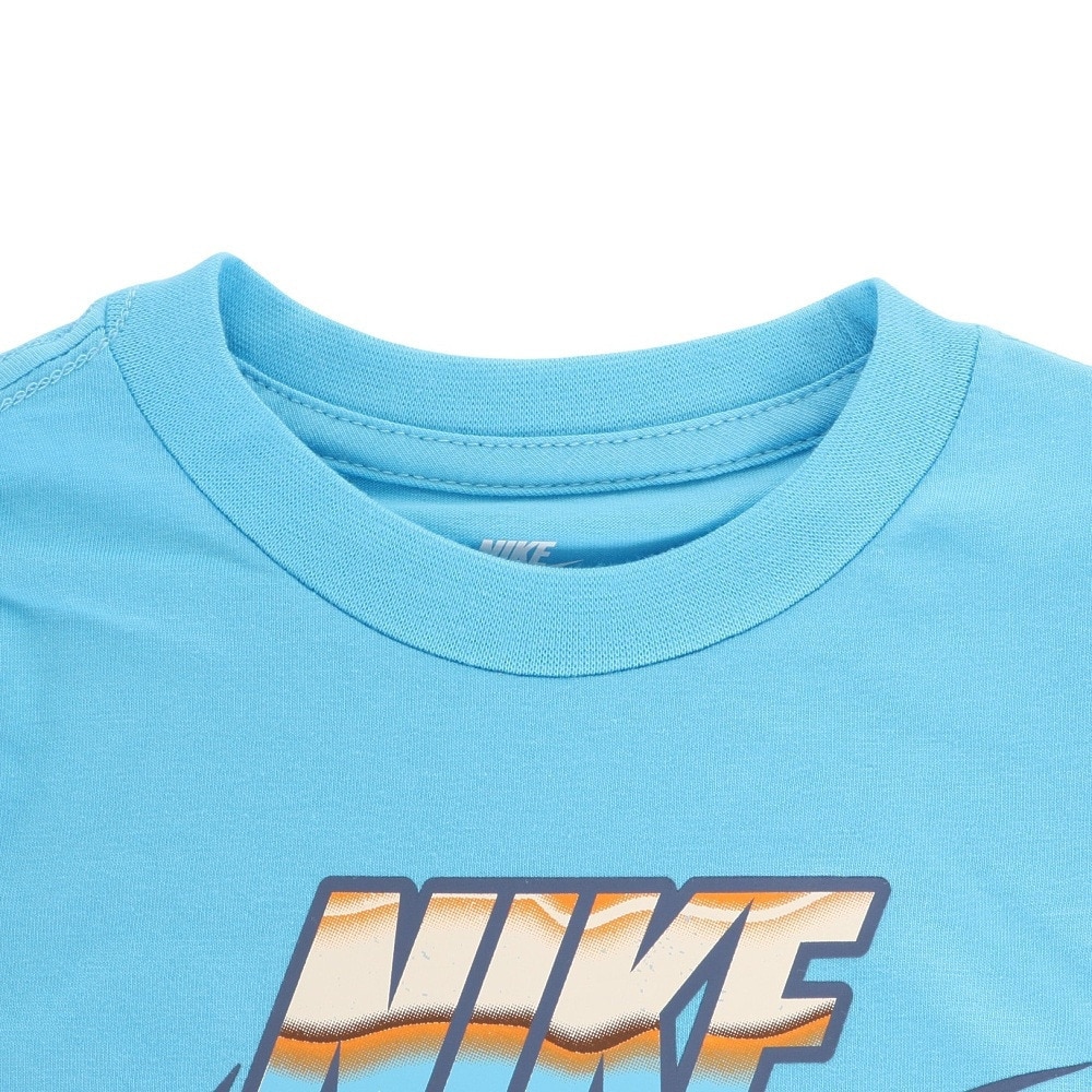 ナイキ（NIKE）（キッズ）半袖Tシャツ キッズ STRIPE SCAPE FUTURA ※要サイズ確認 76K881-F85