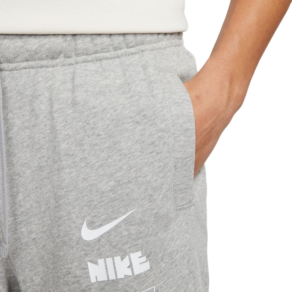 ナイキ（NIKE）（メンズ）ハーフパンツ メンズ  黒 クラブ フリース フレンチ テリー FB8831-010