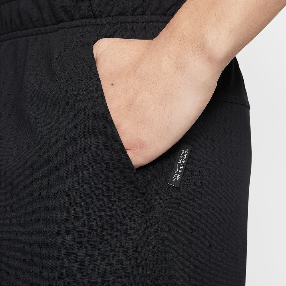 ナイキ（NIKE）（メンズ）トータリティ ブリーズ ドライフィット バーサタイル ショートパンツ HJ4059-010