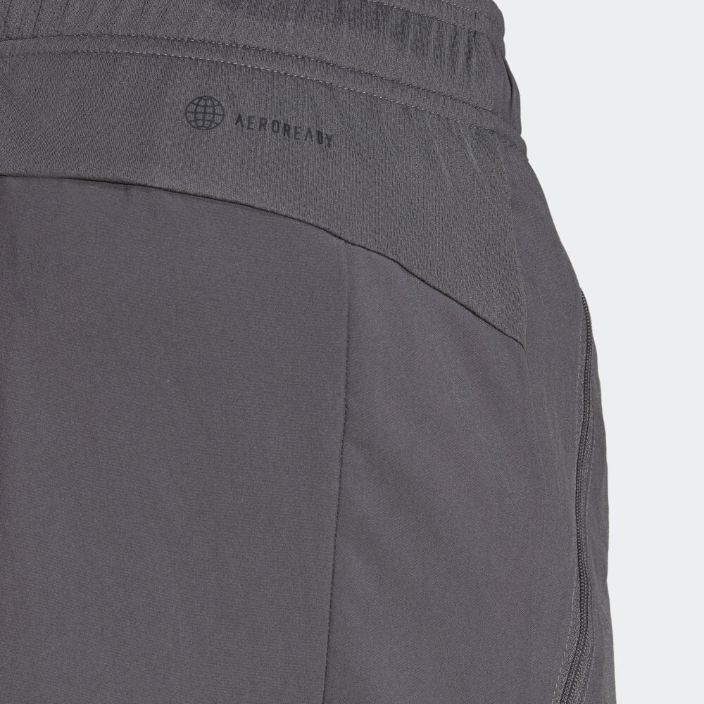 アディダス（adidas）（メンズ）トレイン エッセンシャルズ ウーブントレーニングショーツ QF268-IC6978