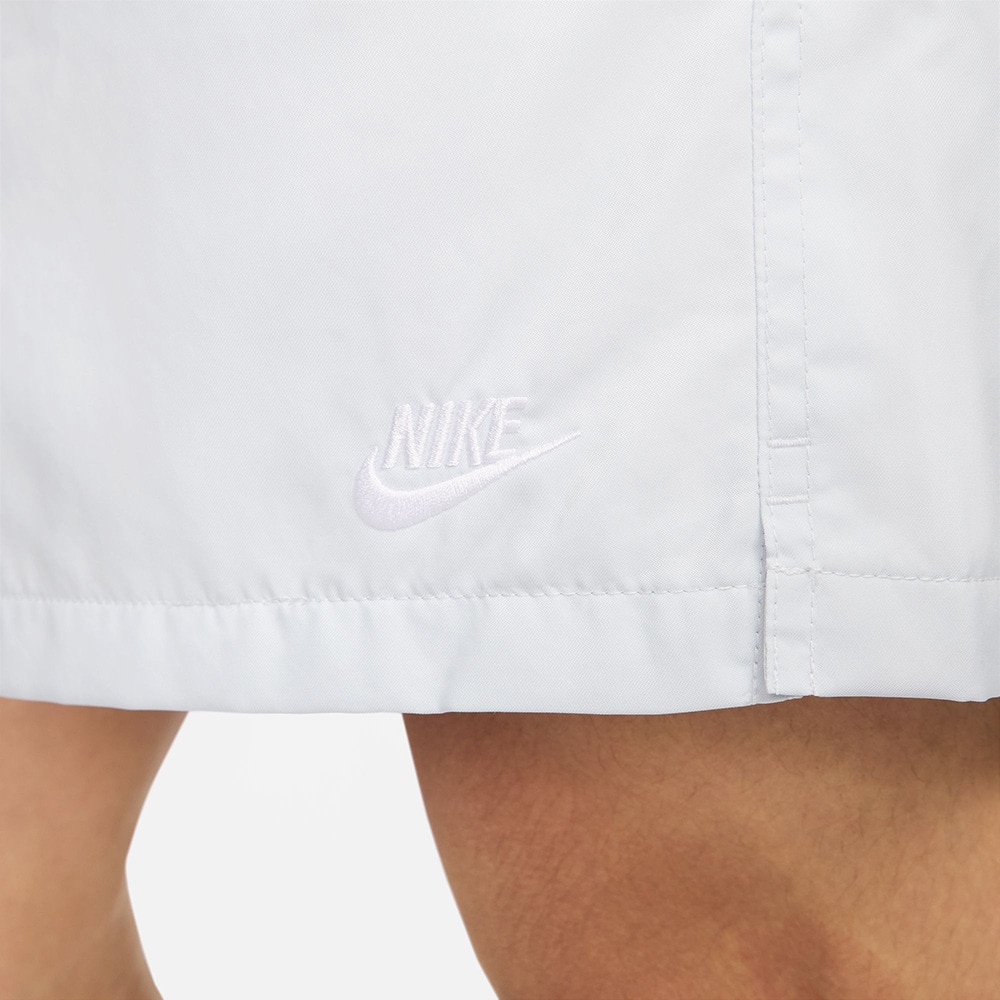 ナイキ（NIKE）（メンズ）ランニング 短パン ショートパンツ クラブ ウーブン フロー ショートパンツ 白 FN3308-043